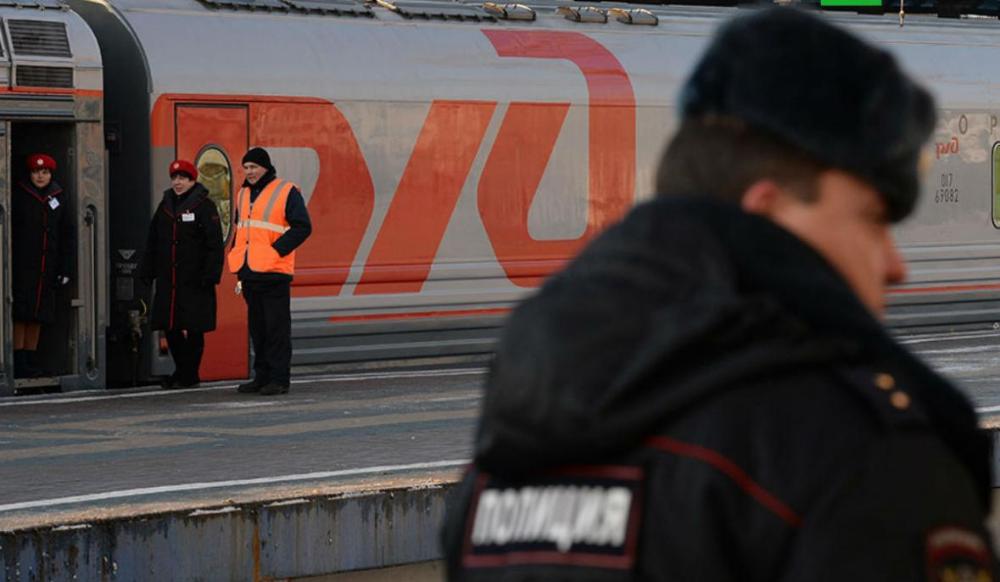 В Тверской области с поезда сняли пьяного москвича В Тверской области с поезда сняли пьяного москвича