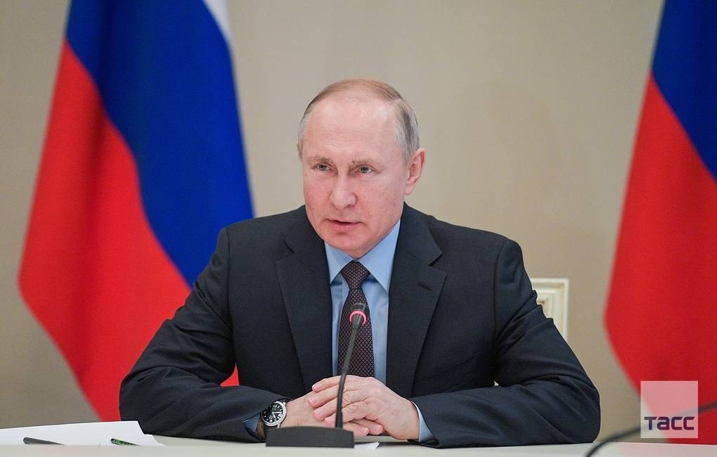 Владимир Путин объявил следующую неделю полностью нерабочей Владимир Путин объявил следующую неделю полностью нерабочей