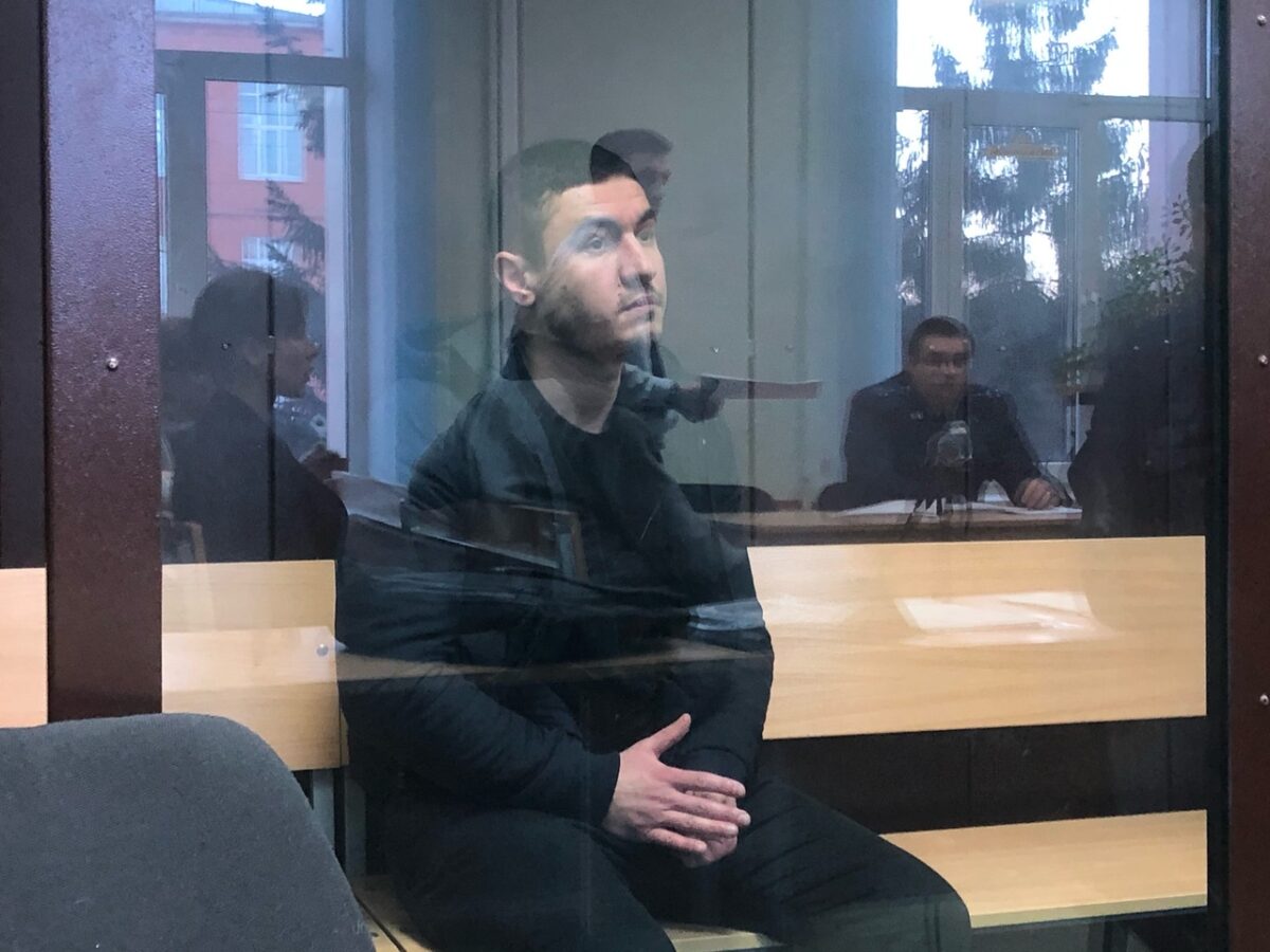 В Твери просят оставить под стражей участника смертельного ДТП В Твери просят оставить под стражей участника смертельного ДТП