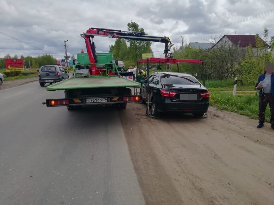 Ещё двое нелегальных таксистов нашлись в Тверской области