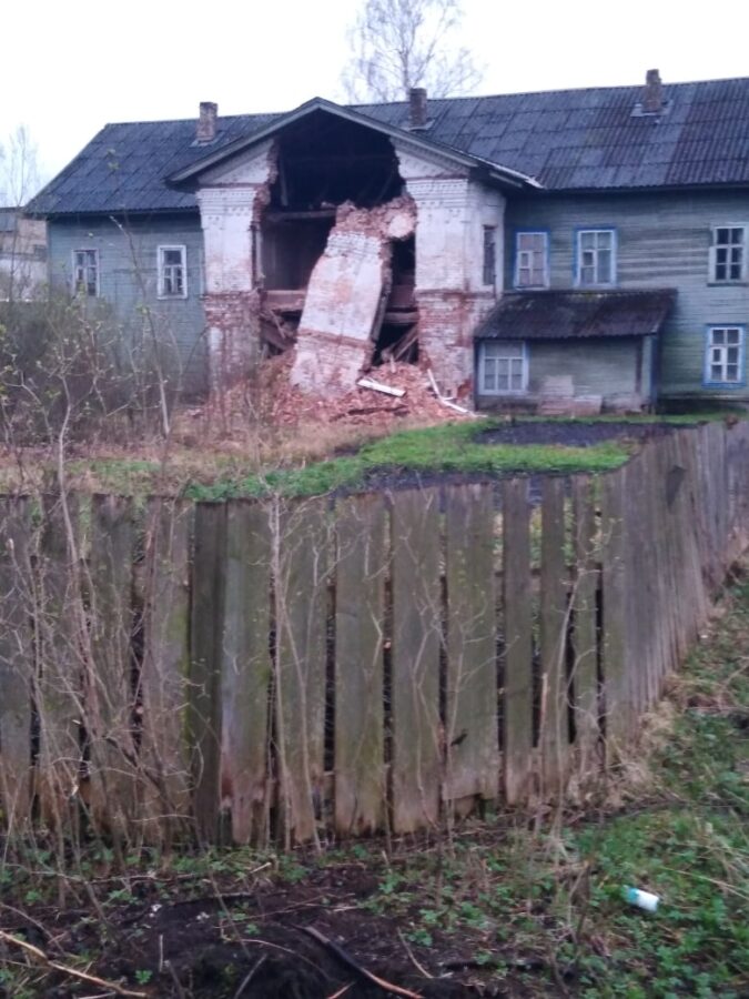 В Тверской области рушится дом, где родился Ожегов и гостил Горький В Тверской области рушится дом, где родился Ожегов и гостил Горький