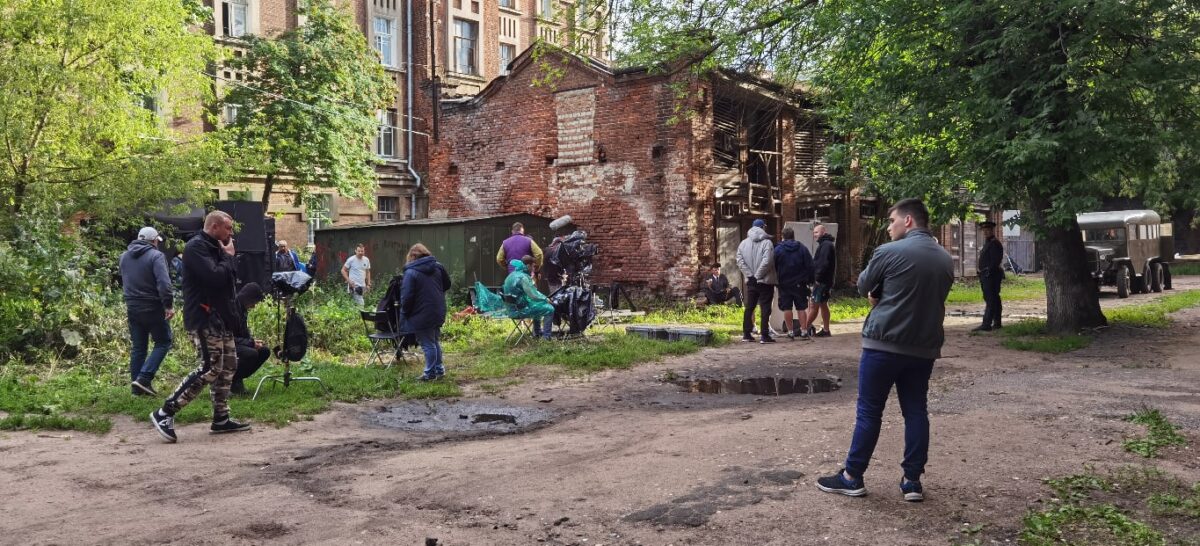Опубликованы яркие фото со съемок нового сериала в Твери Опубликованы яркие фото со съемок нового сериала в Твери