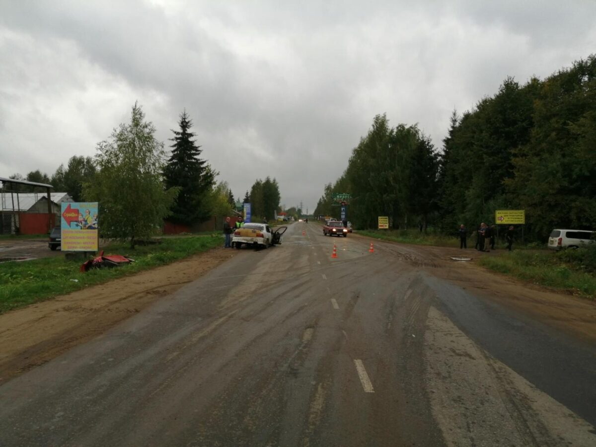 Два водителя попали в больницу в Тверской области из-за отказа уступить