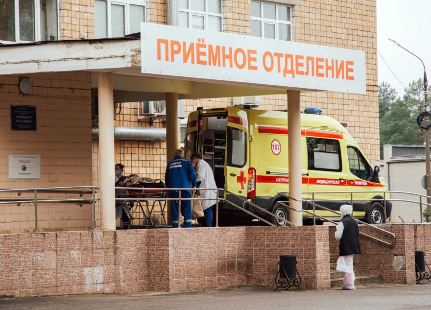 Тверские врачи спасли жизнь учительнице с большим поражением лёгких Тверские врачи спасли жизнь учительнице с большим поражением лёгких