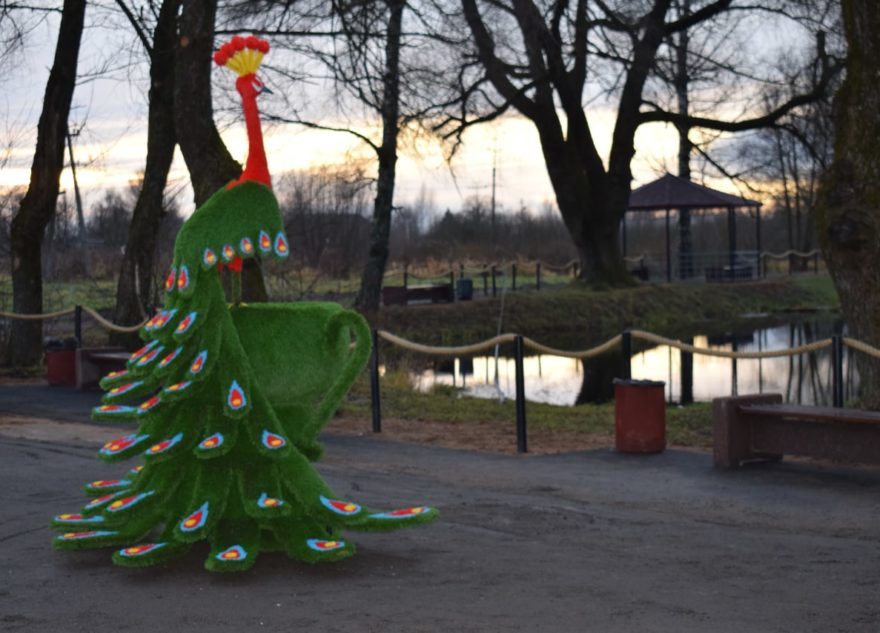 В Тверской области появилась Жар-птица, которая может заменить ёлку В Тверской области появилась Жар-птица, которая может заменить ёлку