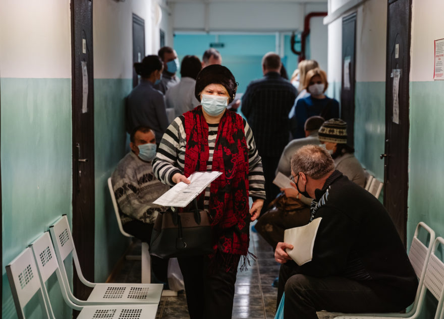 В Тверской области началась массовая вакцинация жителей от коронавируса В Тверской области началась массовая вакцинация жителей от коронавируса