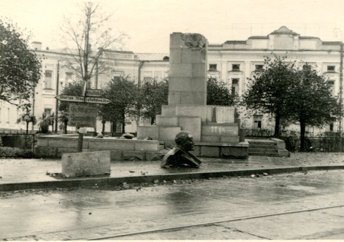 Калинин в декабре: фотоистория оккупации и освобождения города | ТОП Тверь  новости