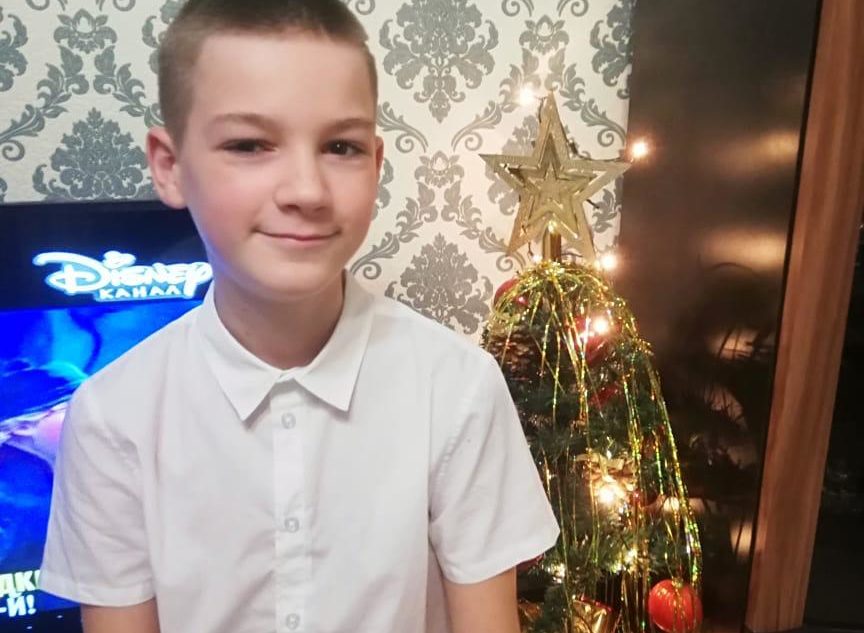 13-летний мальчик стоял у тверской школы, а после - бесследно пропал 13-летний мальчик стоял у тверской школы, а после - бесследно пропал