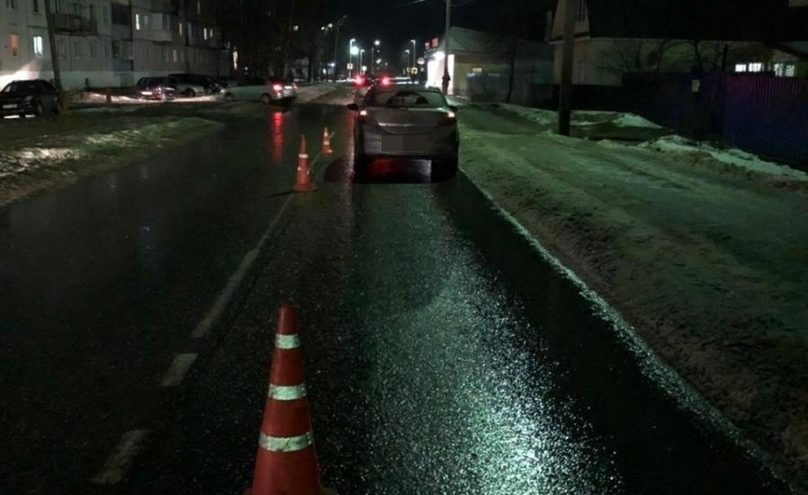 В Тверской области пешеход споткнулся, упал и попал под машину В Тверской области пешеход споткнулся, упал и попал под машину