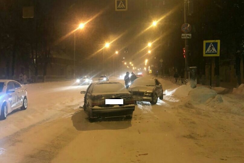 17-летняя девушка пострадала в столкновении двух иномарок в Твери