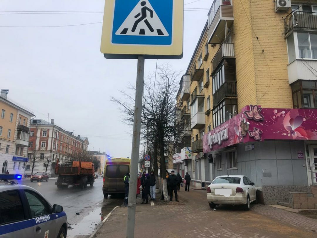 Из-за женщины в Твери пострадала 16-летняя девушка