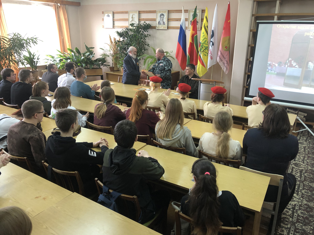 В Лихославльском районе торжественно открыли Вахту Памяти