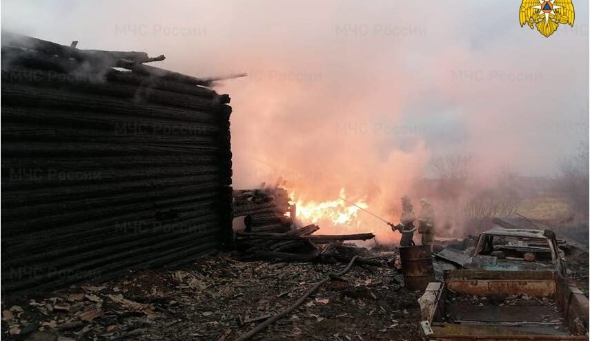 Мужчина и женщина погибли при пожаре в Тверской области Мужчина и женщина погибли при пожаре в Тверской области