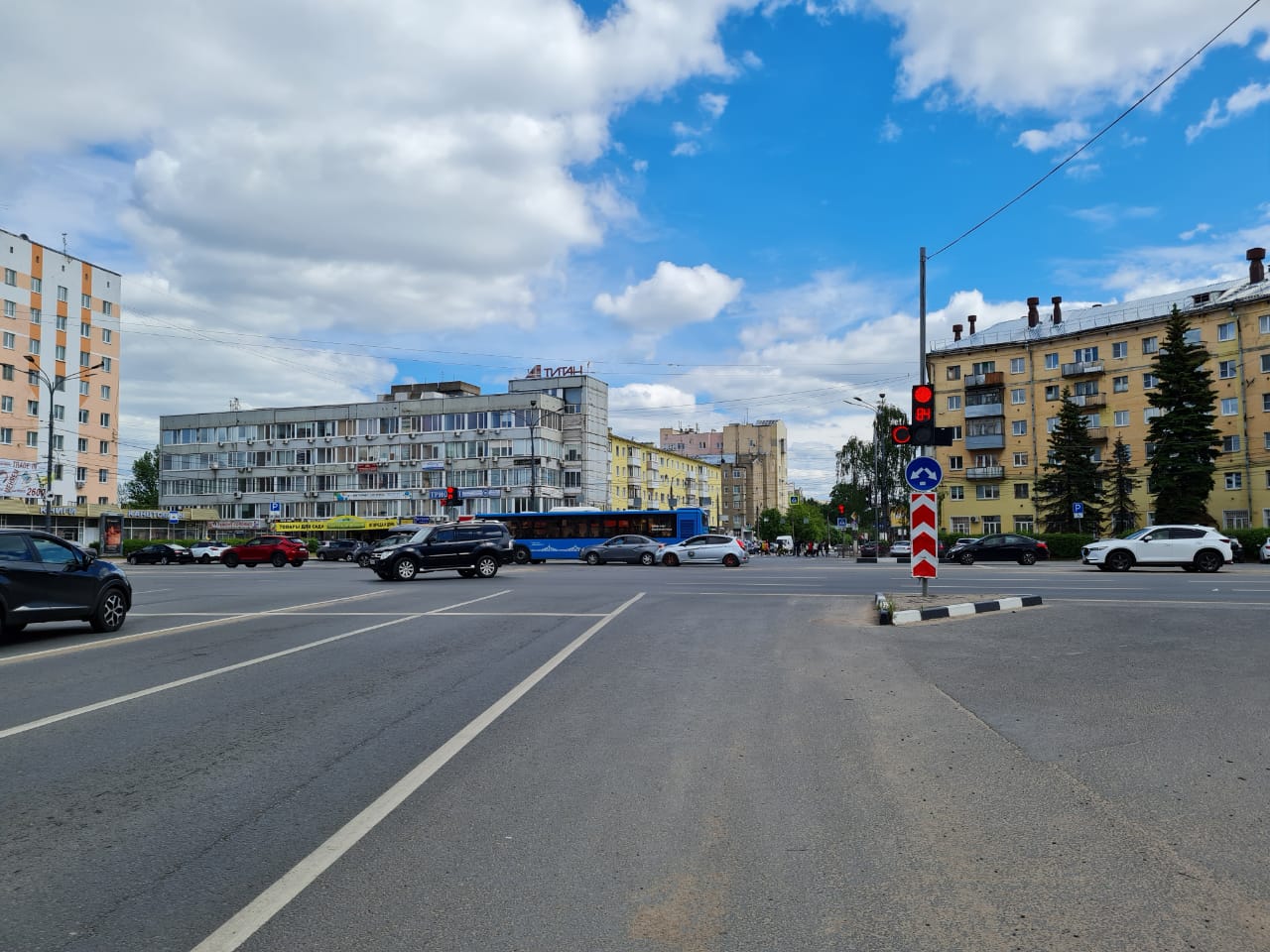 На площади Капошвара в Твери модернизировали светофоры