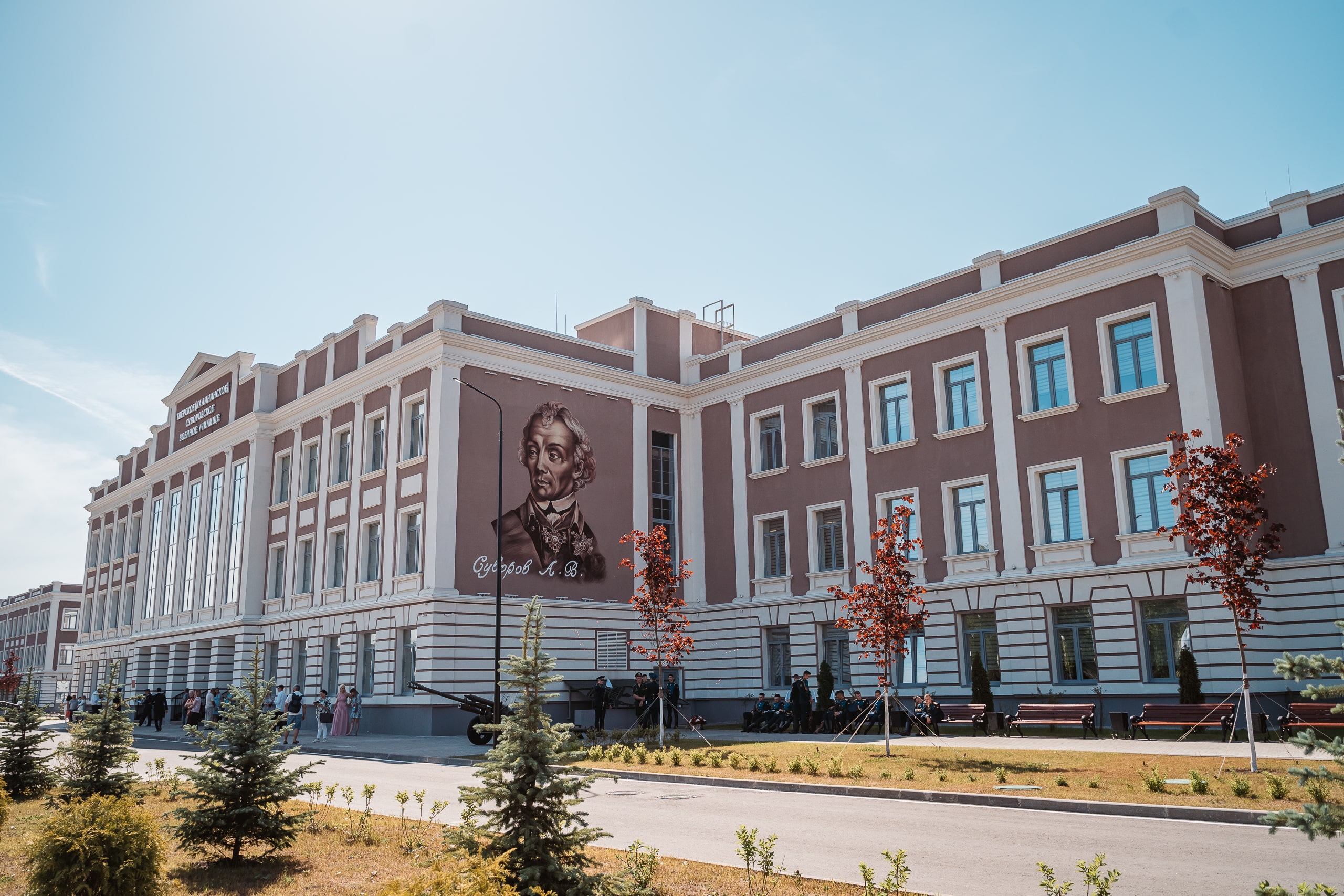 В Твери состоялся торжественный ритуал выпуска суворовцев