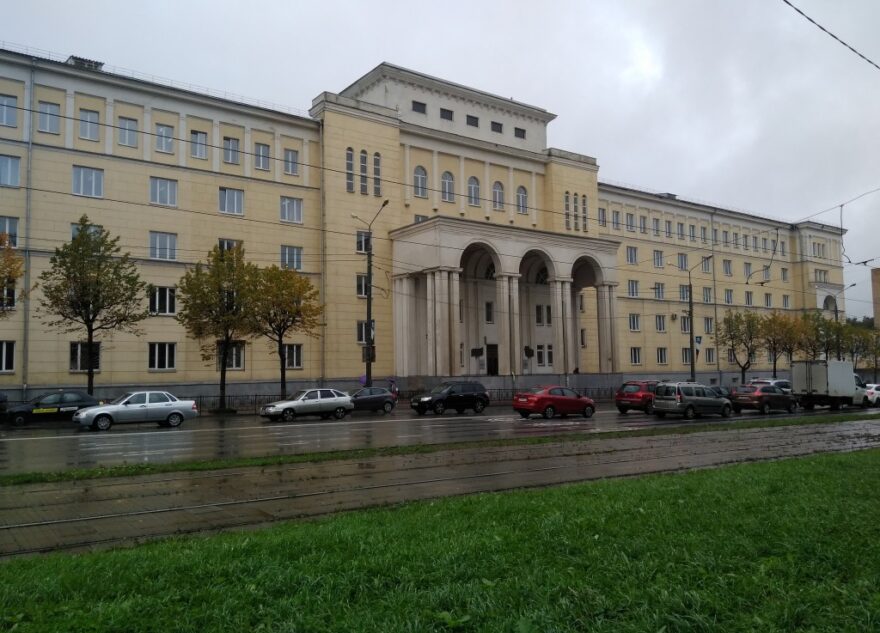 Мать студентки из Тверской области дала взятку сотруднику медицинского университета Мать студентки из Тверской области дала взятку сотруднику медицинского университета