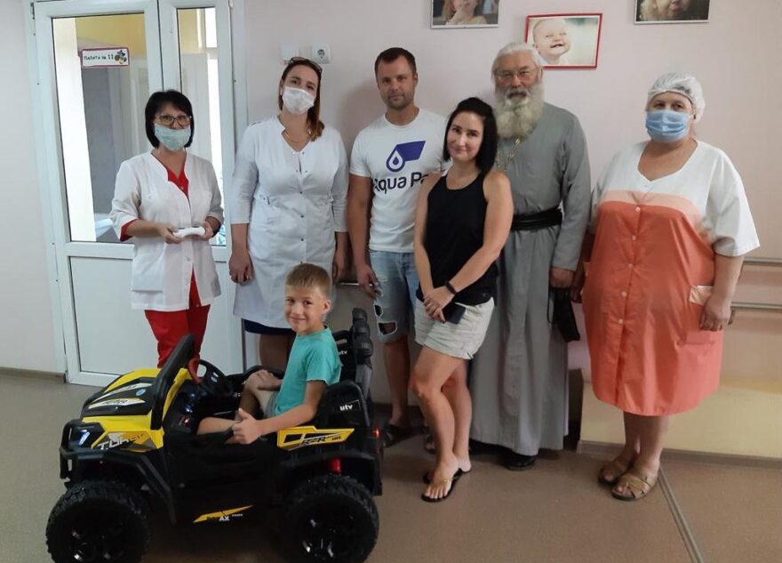 В операционную на электромобиле: Тверская детская больница снижает "болевой порог" В операционную на электромобиле: Тверская детская больница снижает "болевой порог"