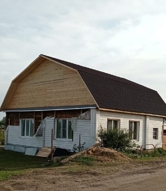 Семья из Андреаполя поблагодарила пожарных и власть за помощь после урагана Семья из Андреаполя поблагодарила пожарных и власть за помощь после урагана