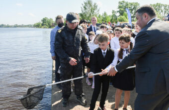 В водоёмы Тверской области выпустили больше 22 миллионов мальков