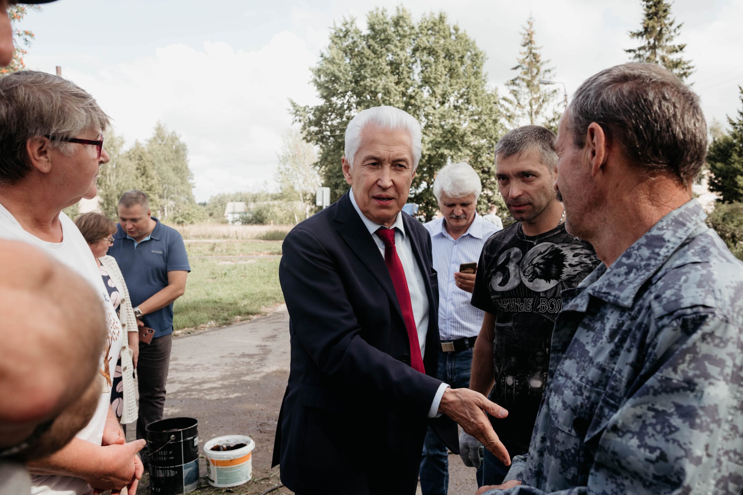 Путь без ухабов: Владимир Васильев и волонтеры Торжокского района продолжают проект «ЯМАМ-НЕТ.РФ»