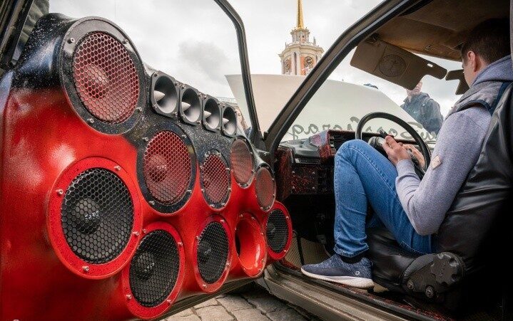 В Тверской области будут лишать прав водителей за новый "автозвук" В Тверской области будут лишать прав водителей за новый "автозвук"