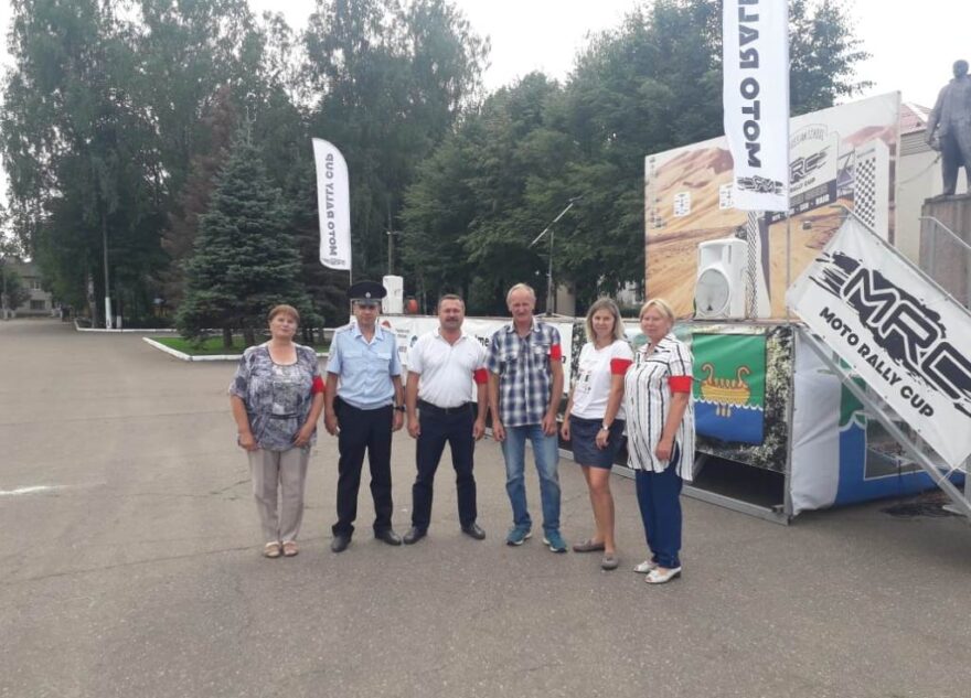 На Moto Rally Cup в Андреапольском округе работали дружинники и полиция На Moto Rally Cup в Андреапольском округе работали дружинники и полиция