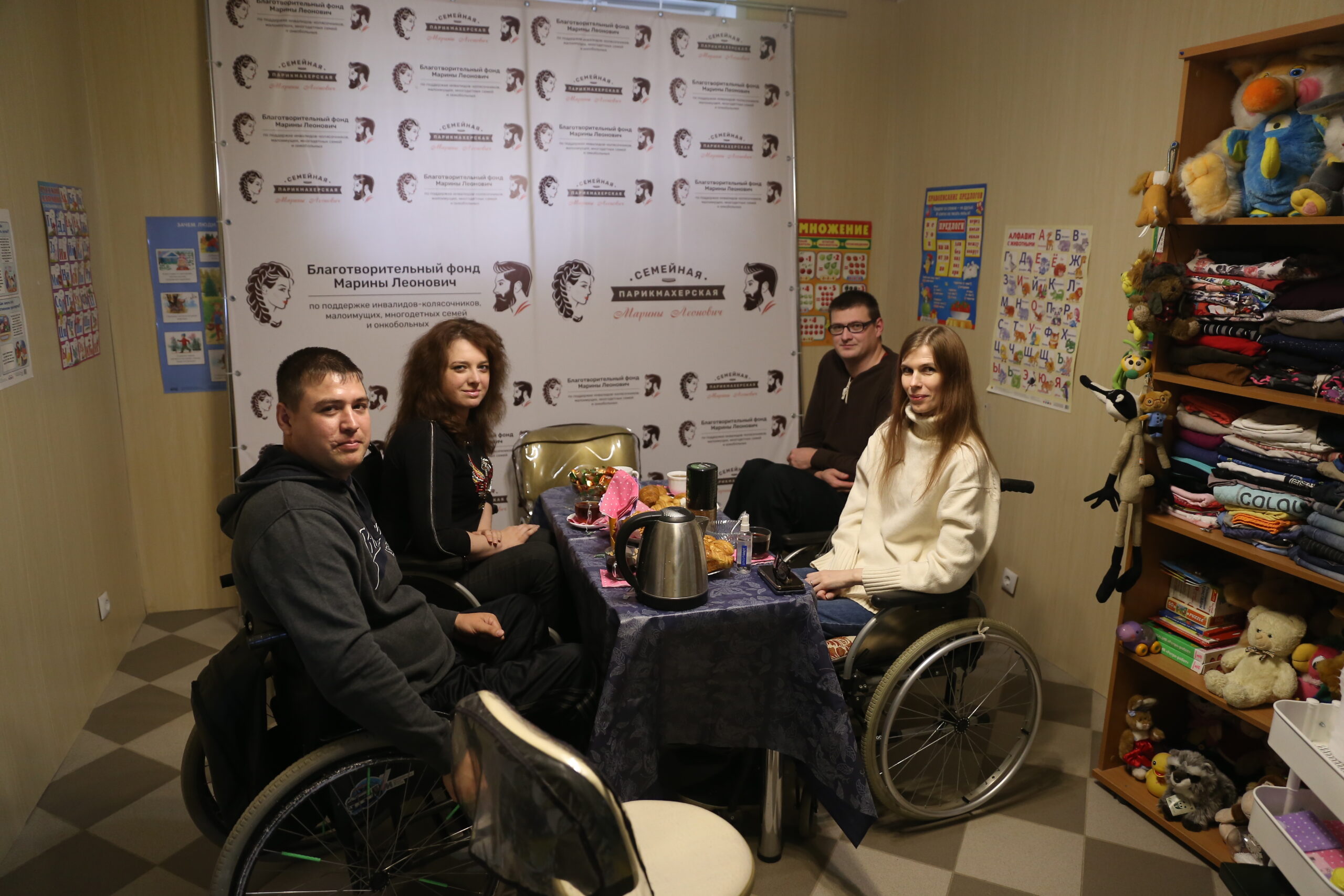 Владимир Васильев поблагодарил социального предпринимателя за помощь ветеранам и инвалидам