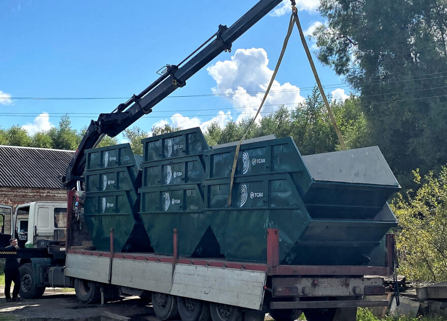 В город Ржев Тверской области привезли новые контейнеры для сбора мусора В город Ржев Тверской области привезли новые контейнеры для сбора мусора