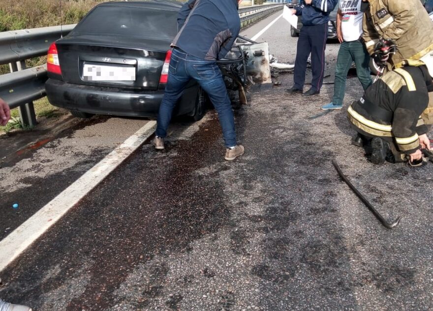 Три человека пострадали в серьёзном ДТП на "встречке" под Тверью Три человека пострадали в серьёзном ДТП на "встречке" под Тверью