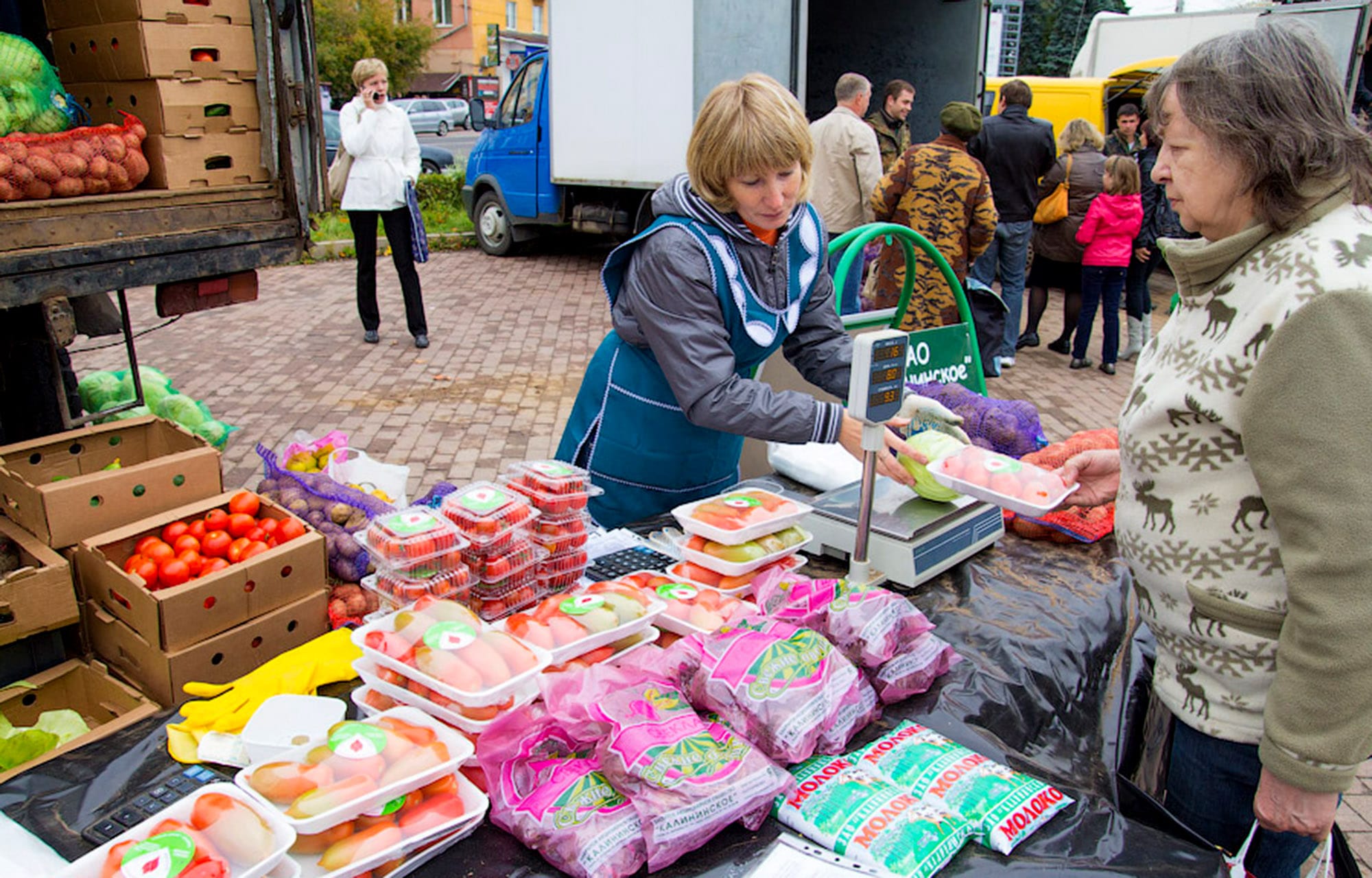 Ярмарка торжок. Продовольственная ярмарка. Ярмарка продовольствия. Продуктовая ярмарка. Ярмарка Тверь.