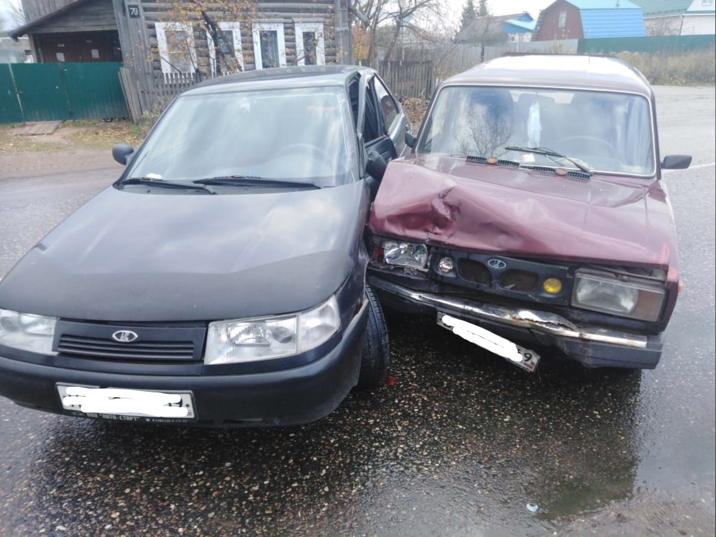 Avito авто тверская область. Авария в Вышнем Волочке вчера. Авария в Вышнем Волочке сегодня.