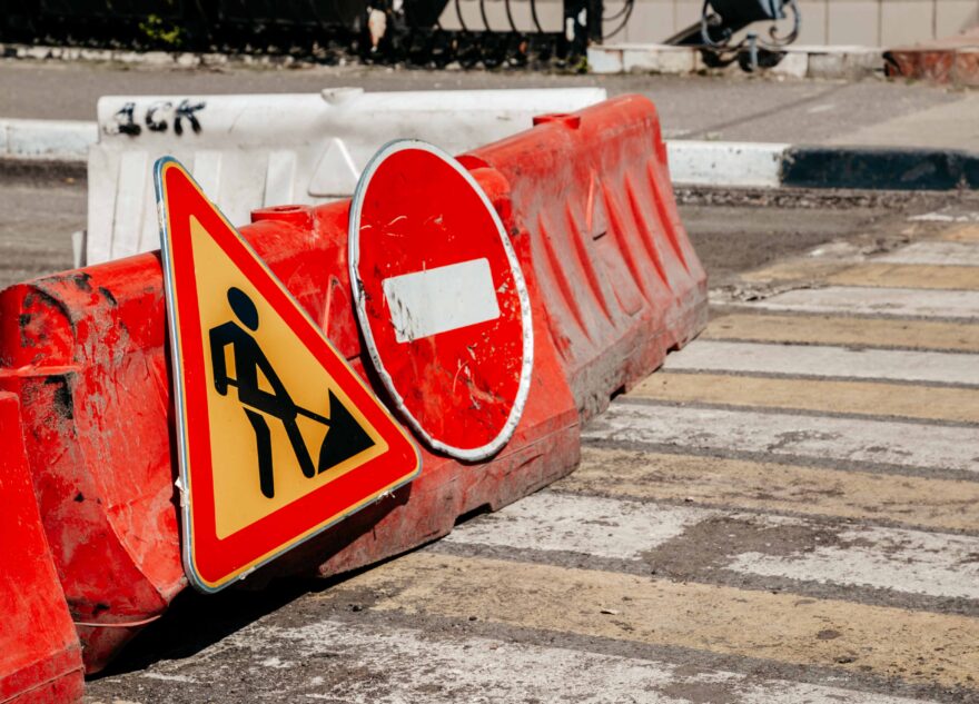 В Твери на два дня перекроют улицу и изменят маршруты автобусов В Твери на два дня перекроют улицу и изменят маршруты автобусов