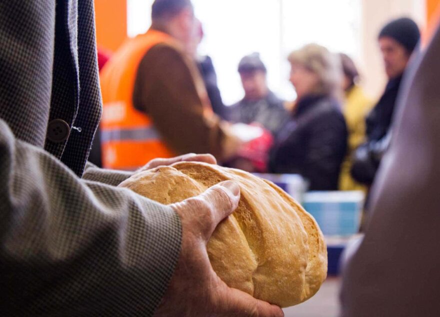 Жители Тверской области собрали 260 килограммов продуктов нуждающимся землякам Жители Тверской области собрали 260 килограммов продуктов нуждающимся землякам