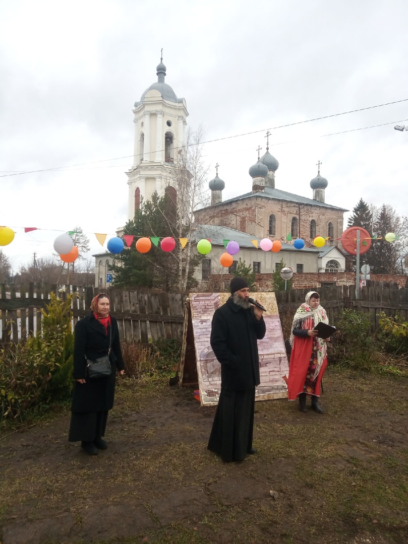 "Вместе можно свернуть горы": под Тверью с размахом отпраздновали День народного единства