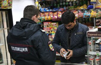 В Тверской области рецидивист решил украсть конфеты к Новому году