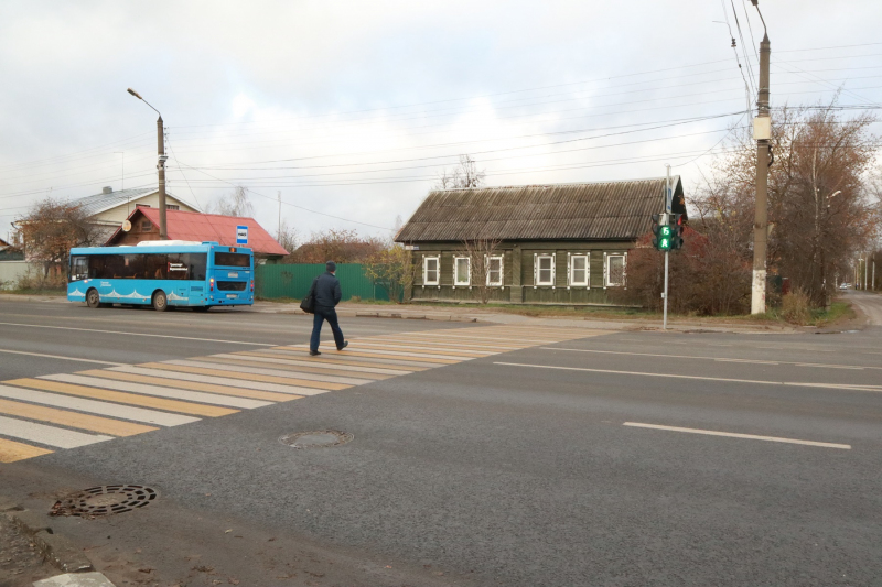 В Твери перекроют улицу Туполева из-за угрозы провала асфальта