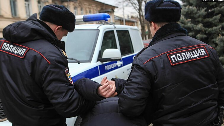 В Тверской области полицейские смогут вскрывать машины и проникать в дома