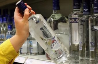 С нового года цены на крепкий алкоголь в Тверской области резко взлетят