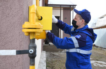 «Последняя миля»: в Тверской области газ бесплатно подводят к домовладениям