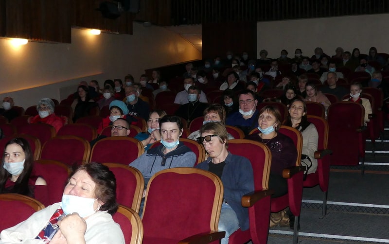 В районном Доме культуры в Старице открыли современный кинозал