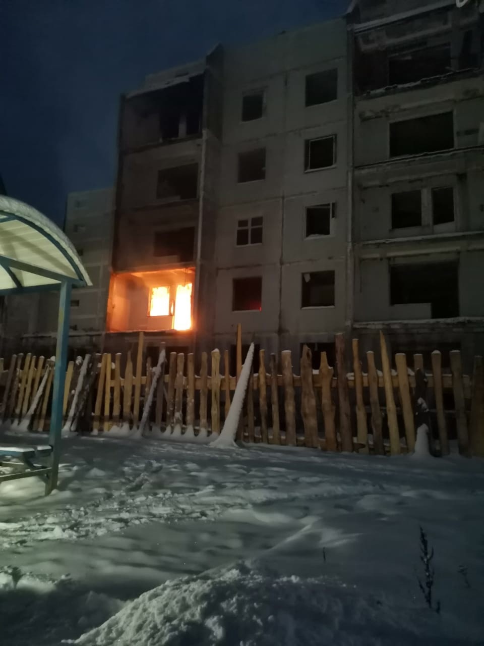 В Тверской области подрядчик сжигает опасный строительный мусор