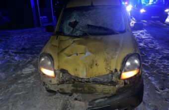 72-летняя бабушка погибла под колёсами иномарки в Тверской области 72-летняя бабушка погибла под колёсами иномарки в Тверской области