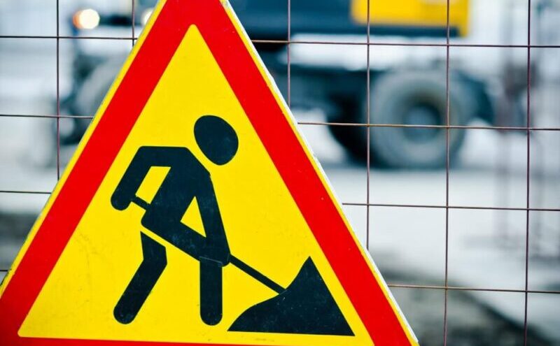 Андреапольская прокуратура помогла ускорить ремонт дороги