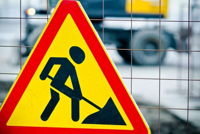 Андреапольская прокуратура помогла ускорить ремонт дороги