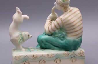 В музее под Тверью можно увидеть уникальные фаянсовые скульптуры В музее под Тверью можно увидеть уникальные фаянсовые скульптуры