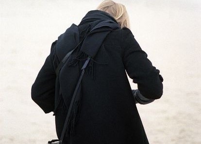 В Твери женщина украла пальто, надев его на свою куртку В Твери женщина украла пальто, надев его на свою куртку