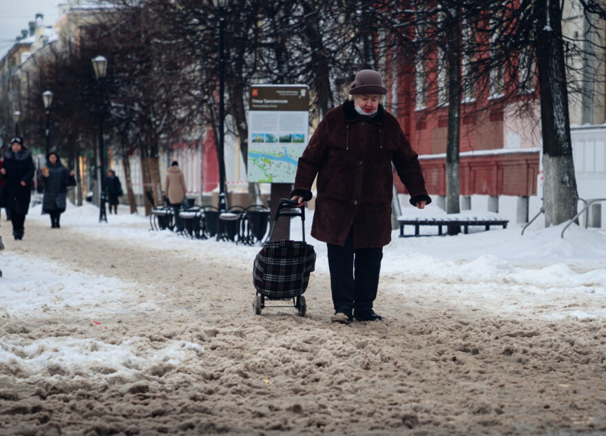 Жалобы на нерасчищенные дороги и тротуары в Тверской области проверит прокуратура Жалобы на нерасчищенные дороги и тротуары в Тверской области проверит прокуратура