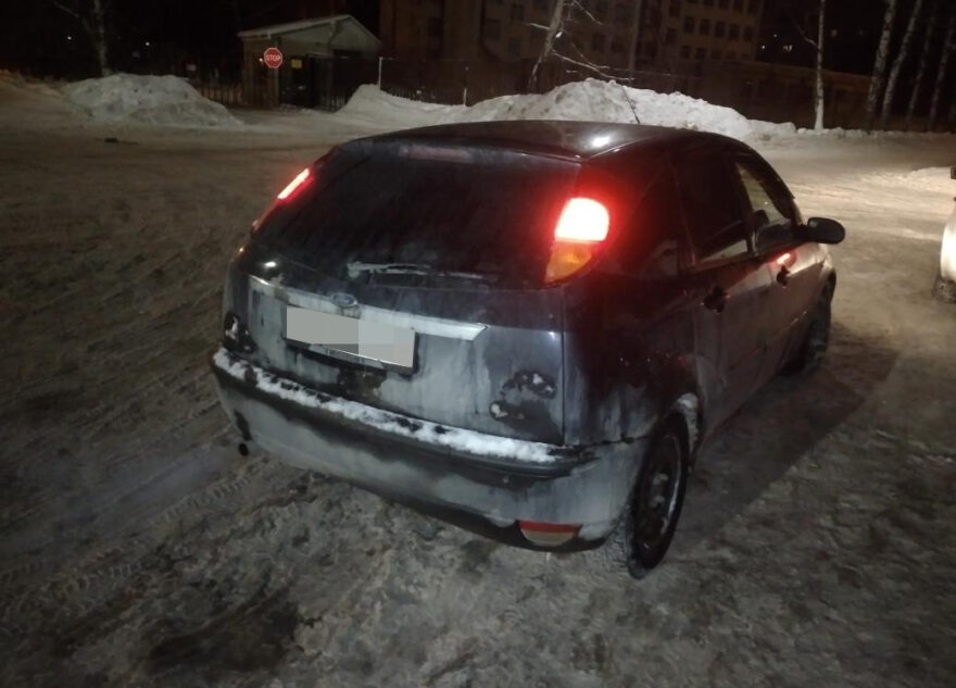 13-летний ребёнок попал под колёса машины под Тверью