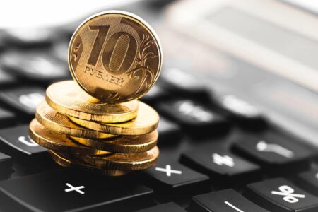 Названы все выплаты, на которые могут рассчитывать семьи Тверской области