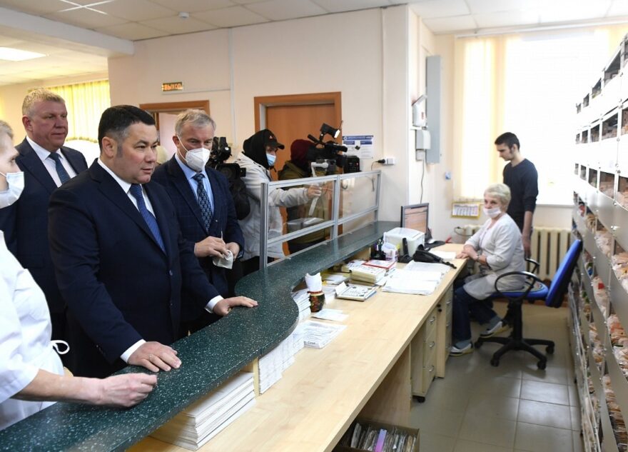 Губернатор Игорь Руденя провёл совещание в ситуационно-аналитическом центре «122» по вопросам работы службы